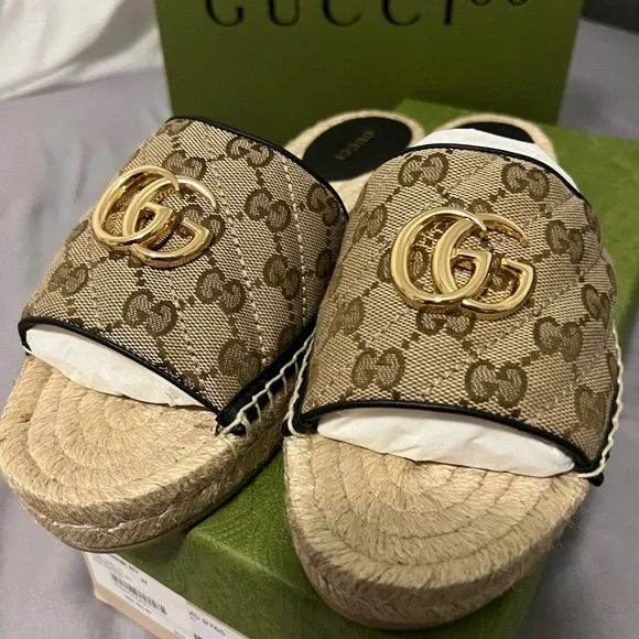 Authentic Gucci GG spadrilles sandals, completly new, never worn!!! - Picture 2 of 10